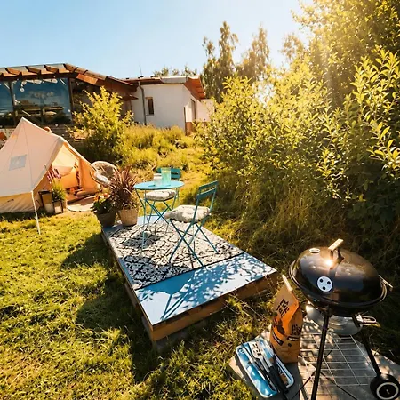 Glamping